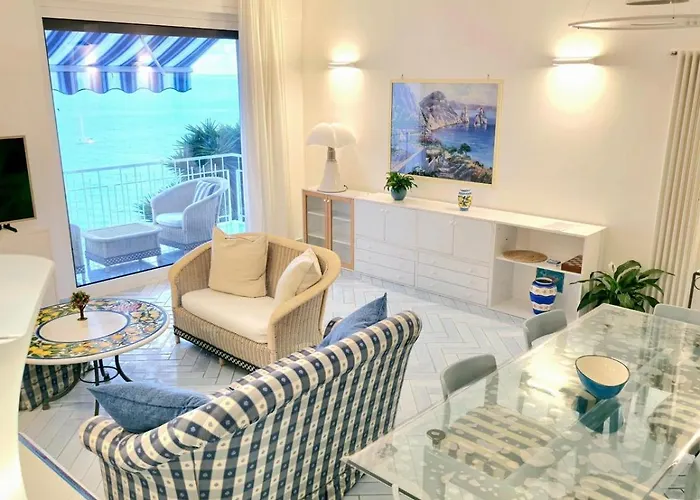 Lägenhet Dimora Collection - - Boutique Luxury With Direct Sea View And Access