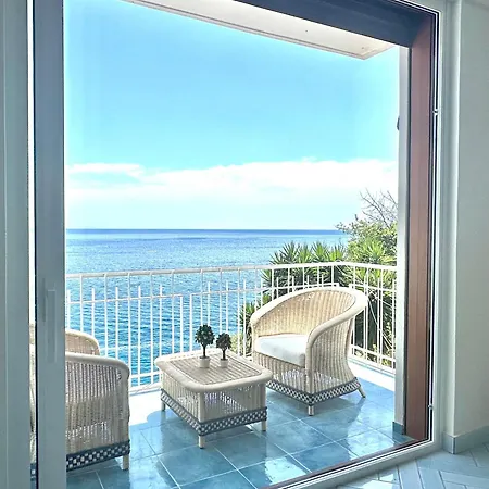 Dimora Collection - - Boutique Luxury With Direct Sea View And Access Apartamento