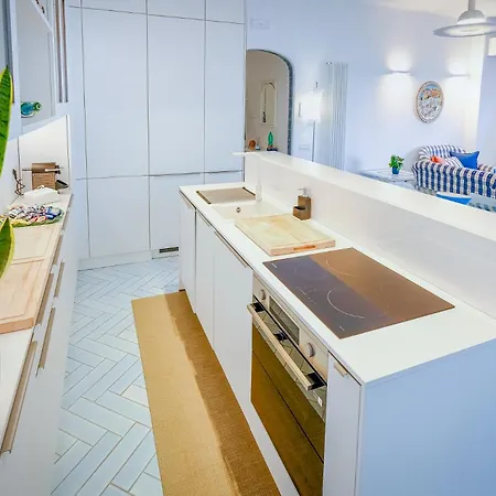 Lejlighed Dimora Collection - - Boutique Luxury With Direct Sea View And Access