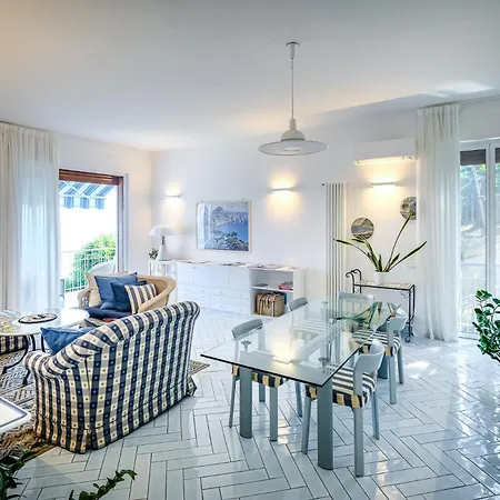Dimora Collection - - Boutique Luxury With Direct Sea View And Access Lejlighed *