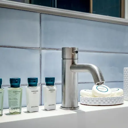 Dimora Collection - - Boutique Luxury With Direct Sea View And Access Lejlighed