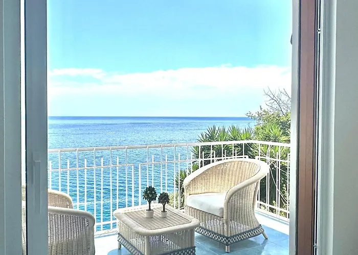 Dimora Collection - - Boutique Luxury With Direct Sea View And Access Lejlighed
