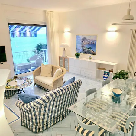 公寓 Dimora Collection - - Boutique Luxury With Direct Sea View And Access